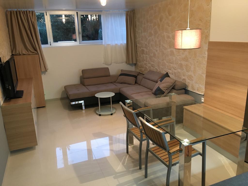 Bila Vila Apartments Žaborić Exteriér fotografie
